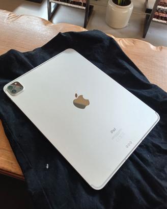 iPad Pro (Gen 3) 11" 1 TB