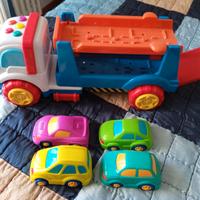 Camion bisarca con automobili