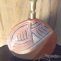 Lampada da tavolo in terra di Castellamonte