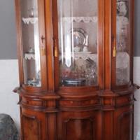 Credenza in legno massello stile vintage