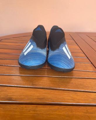 Scarpe Adidas da calcetto n.36