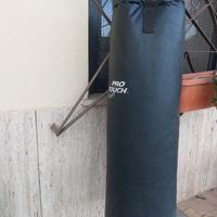 Sacco da boxe + staffa e ammortizzatore