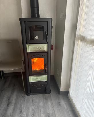 stufa legna Lincar modello 490L