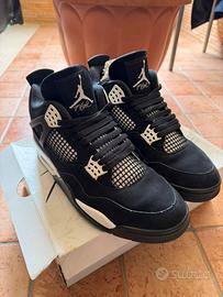 Air Jordan 4 Retro White Thunder