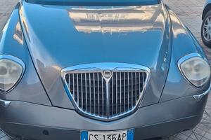 lancia. Thesis 2.4 jtd