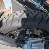 coppia di gomme Michelin anekee 3 