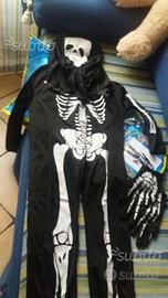 Carnevale vestito scheletro