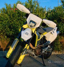 Husqvarna 701 SM - A2 (35kW)