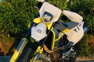 Husqvarna 701 SM - A2 (35kW)