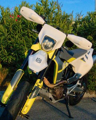 Husqvarna 701 SM - A2 (35kW)