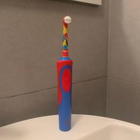 Spazzolino elettrico OralB per bambini