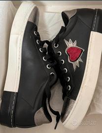 Sneakers nere Divine Follie Tg 37