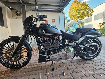 Harley Breakout 117