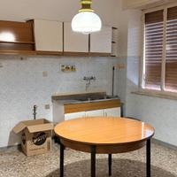 Cucina anni 70, buono stato, solo ritiro