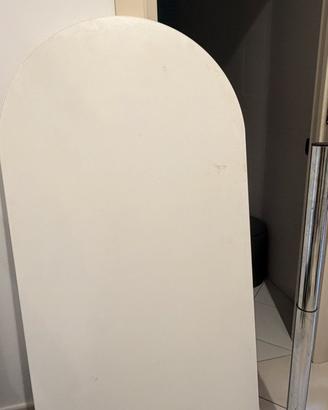 Tavolo da muro a ribalta