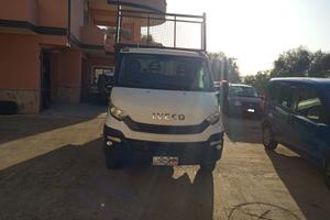 Iveco Daily 35C12 2.3 RIBALTABILE TRILATERALE