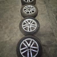 cerchi e gomme termiche VW Golf Audi 205/55-16