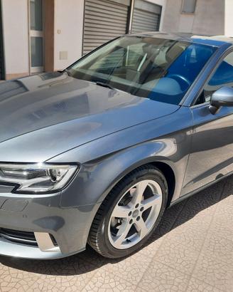 AUDI A3 Sportback 1.6 Tdi