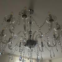 Lampadario a gocce di cristallo