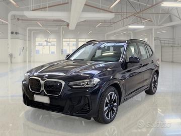 BMW 109 CV INSPIRING AUTO SUV