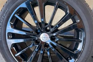 Cerchi e gomme invernali Opel 18”