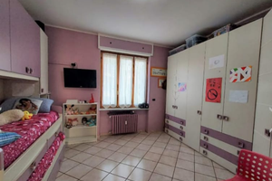 Camera in trilocale zona universitaria Grugliasco