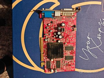 Scheda video Radeon 9600 pro