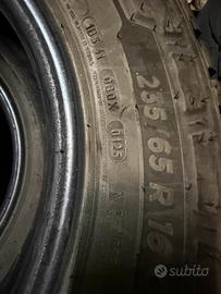 Pneumatici invernali MICHELIN AGILIS  235/65 R16C