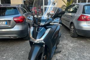 Honda SH 150 sporty