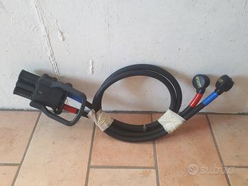 spina per carica batteria muletto elettrico