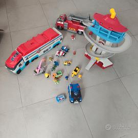PAW PATROL Torre, veicoli e personaggi 