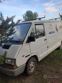ricambi per Renault trafic del 92
