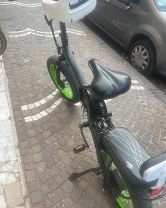 Bici elettrica VIVO VF21V