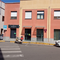 Locale uso commerciale/artigianale