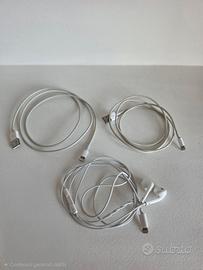 Kit Apple: 2 Cavi Lightning e EarPods Lightning