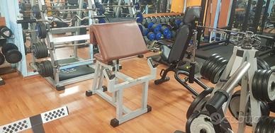 Panca scott technogym