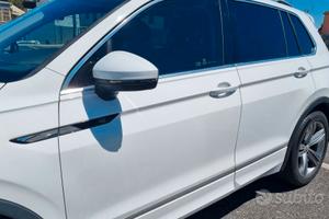 Tiguan 1.5 TSI R-Line DSG (LEGGERE DESCRIZIONE)