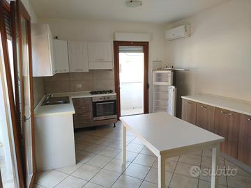 APPARTAMENTO TRIVANO P1° con posto auto