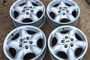 Cerchi in lega Land Rover Freelander R16 - R 16