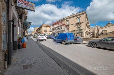 Locale Commerciale - Caltagirone