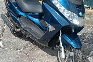 scooter piaggio X8 400 blu scuro