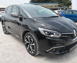 Renault Scenic S&S dCi 8V 110 CV EDC Energy Bose. 