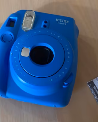 Polaroid Instax Mini 9