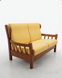Divano in legno