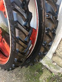 Ruote strette per trattore agricolo
