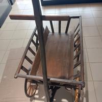 antico carretto in legno 