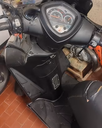 scooter Kimco Agility