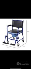 Sedia a rotelle con vaso