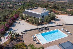 Rif.AP6| villa santa maria di licodia