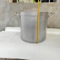 pentola in alluminio